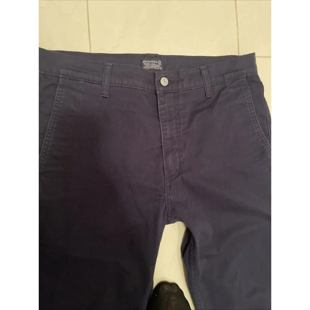 Levi Men's White Tab Slim Fit Trouser‎ Jean Pants Tapered Leg, 33x30 Navy Blue